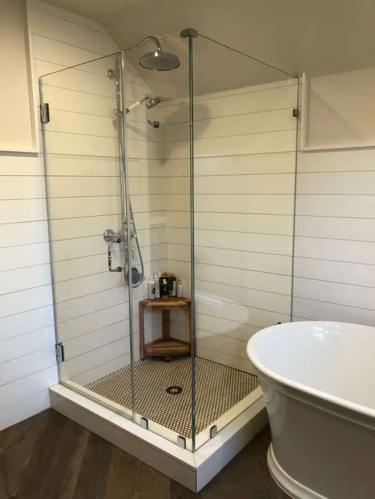 Corner Shower with Shiplap
